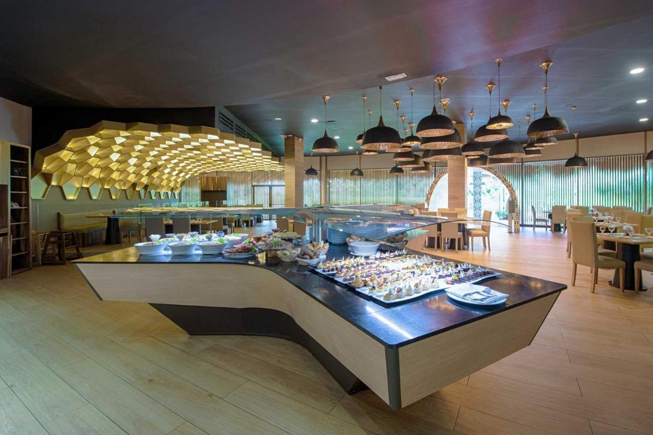 Grand Sirenis Punta Cana & Aquagames Resort